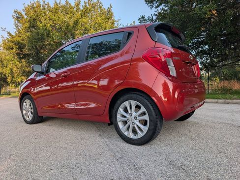 Used 2022 Chevrolet Spark LT FWD image 6