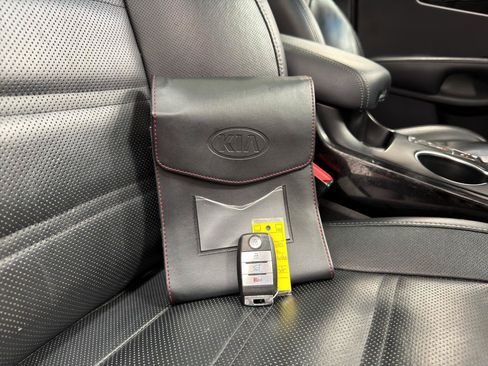 Used 2020 Kia Sorento SX FWD image 30
