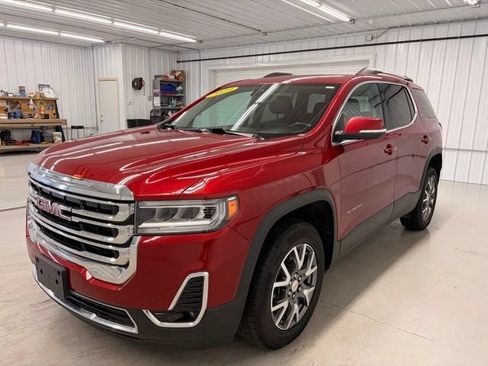 Used 2023 GMC Acadia SLT AWD/4WD image 3