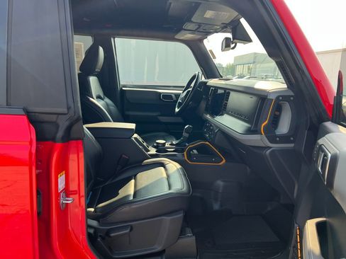 Used 2021 Ford Bronco Badlands image 22