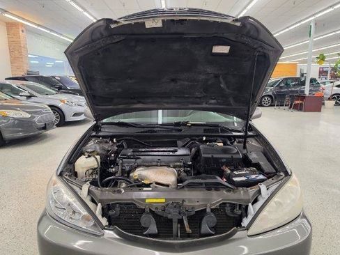 Used 2005 Toyota Camry FWD image 36