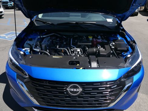 Used 2024 Nissan Sentra SV FWD image 27