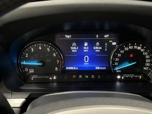 Used 2022 Ford Explorer XLT image 19