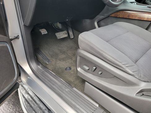 Certified 2017 Chevrolet Tahoe LS RWD image 20