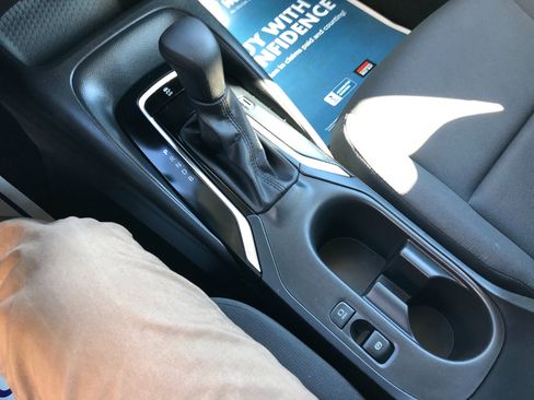 Used 2024 Toyota Corolla LE image 18