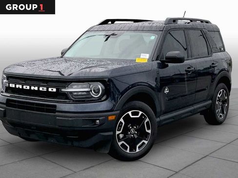 Certified 2023 Ford Bronco Sport Outer Banks w/ Tech Package AWD/4WD image 1