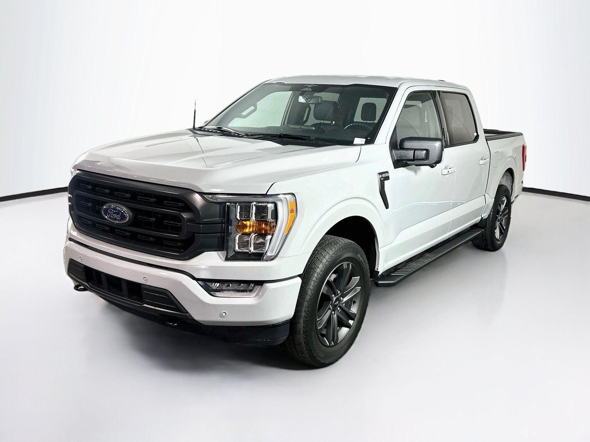Used 2023 Ford F150 XLT w/ Equipment Group 302A High AWD/4WD image 3