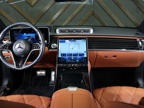 Used 2022 Mercedes-Benz Maybach S 580 4MATIC image 4