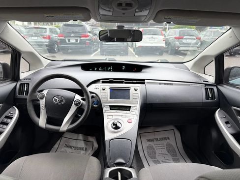 Used 2013 Toyota Prius Prime Plug-In Hybrid FWD image 11