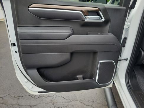 Used 2025 Chevrolet Silverado 1500 RST w/ Convenience Package II image 14