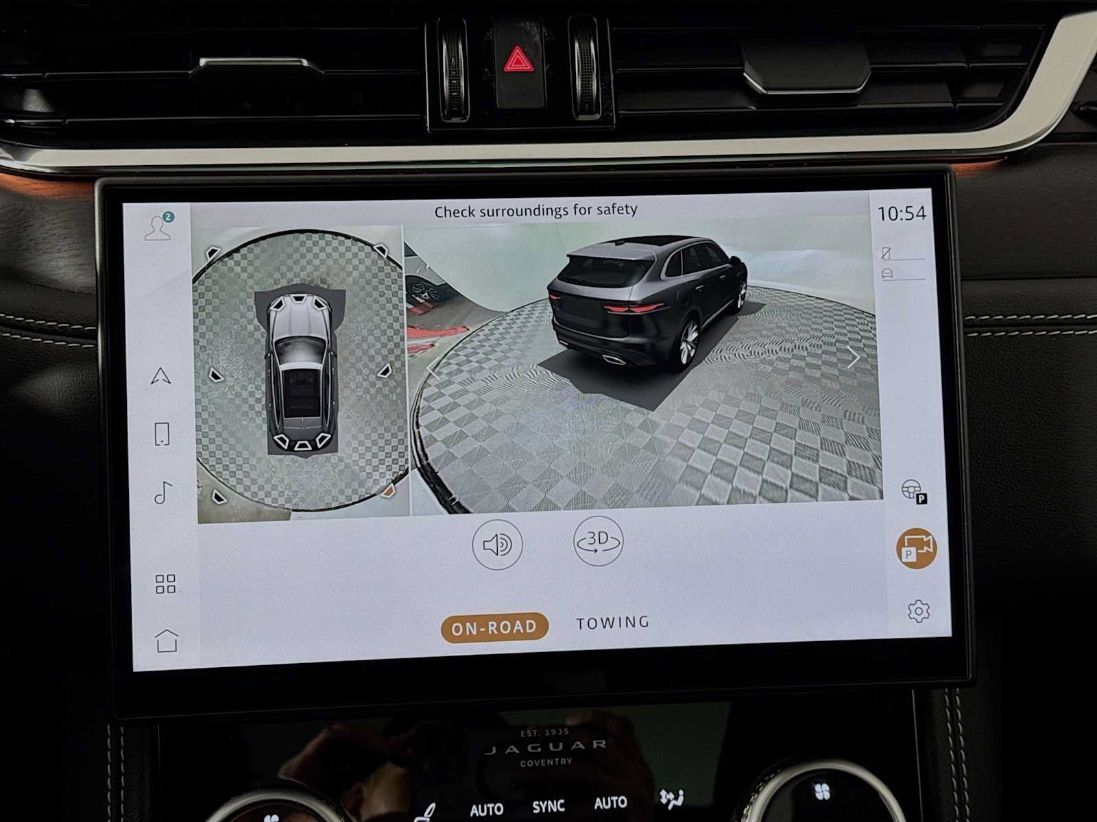 New 2025 Jaguar F-PACE R-Dynamic S AWD/4WD image 16