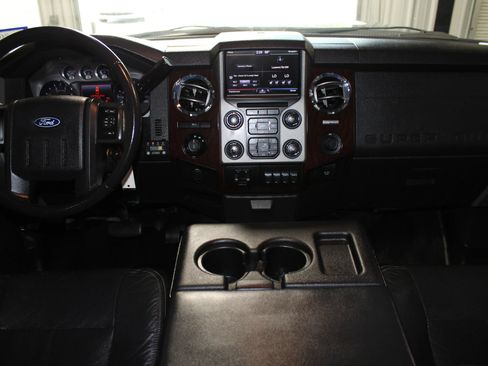 Used 2013 Ford F250 Lariat w/ Lariat Ultimate Pkg AWD/4WD image 15