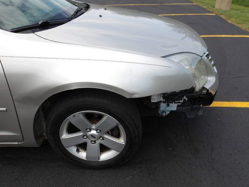 Used 2008 Ford Fusion SE FWD image 25
