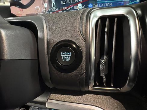 New 2026 Ford Expedition Tremor image 15