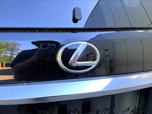 Certified 2023 Lexus GX 460 Premium w/ Premium Package AWD/4WD image 10