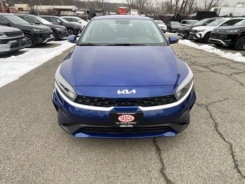Used 2024 Kia Forte LXS w/ LXS Technology Package image 9