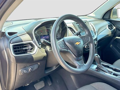 Used 2019 Chevrolet Equinox LT FWD image 9
