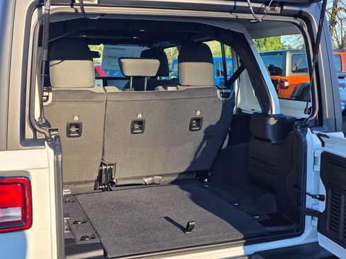 New 2026 Jeep Wrangler Unlimited Sport image 20