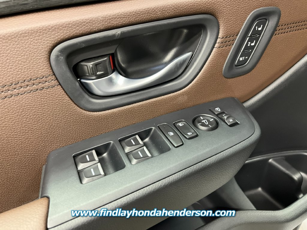 New 2026 Honda Pilot Touring image 12