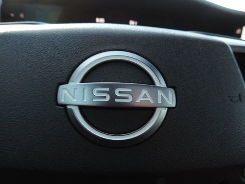 Certified 2025 Nissan Murano Platinum w/ Cargo Package image 29