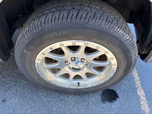 Used 2016 Ford F150 Lariat AWD/4WD image 12