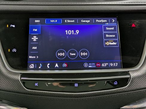 Used 2021 Cadillac XT5 Premium Luxury image 12