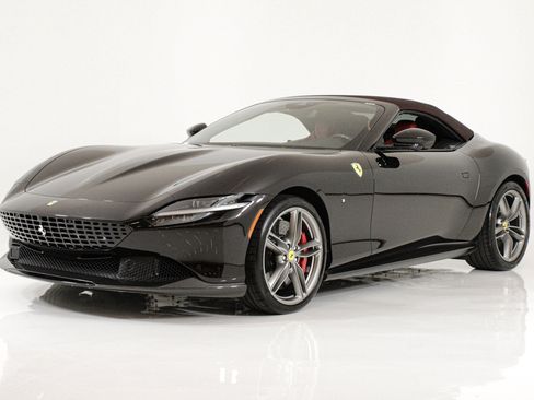 Certified 2024 Ferrari Roma Spider RWD image 61