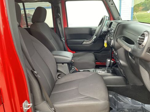 Used 2014 Jeep Wrangler Unlimited Sport w/ Quick Order Package 24S image 19