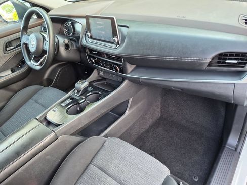 Used 2021 Nissan Rogue S FWD image 26
