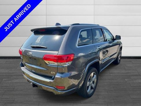 Used 2016 Jeep Grand Cherokee Overland AWD/4WD image 3