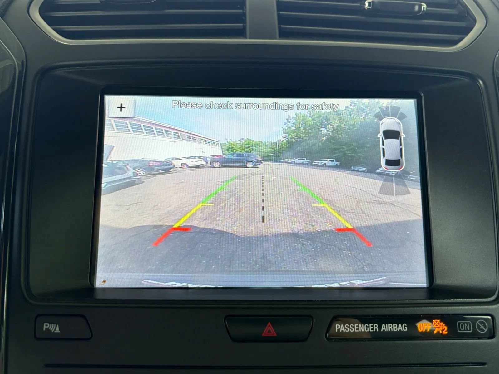 Used 2019 Ford Explorer XLT w/ Equipment Group 202A AWD/4WD image 36