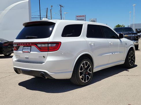 Used 2021 Dodge Durango SRT Hellcat w/ Technology Group AWD/4WD image 4