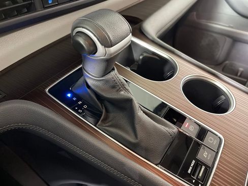 Certified 2023 Toyota Sienna XLE image 22