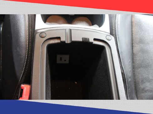 Used 2016 Cadillac SRX Luxury w/ Driver Awareness Package image 22