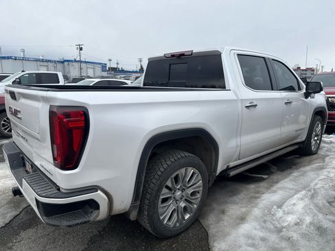 Certified 2022 GMC Sierra 1500 Denali w/ Denali Reserve Package AWD/4WD image 4