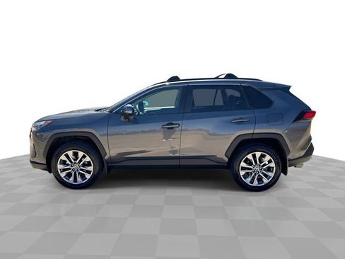 Used 2024 Toyota RAV4 XLE Premium image 1