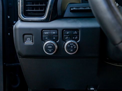 Used 2023 GMC Sierra 1500 Denali Ultimate AWD/4WD image 21