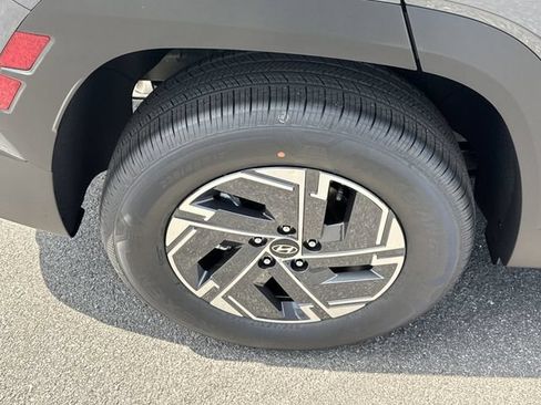New 2026 Hyundai Tucson Blue SE AWD/4WD image 11