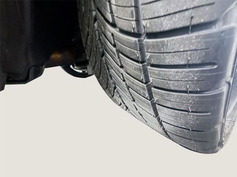 Used 2023 Dodge Challenger SRT Hellcat w/ Driver Convenience Group image 33