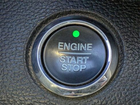 Used 2020 Ford F250 Lariat w/ Lariat Ultimate Package image 28