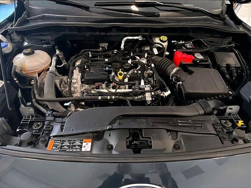 Used 2022 Ford Escape SE w/ Cold Weather Package image 28