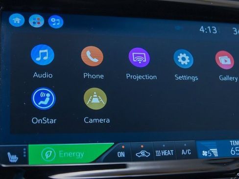 Used 2019 Chevrolet Bolt Premier w/ Infotainment Package image 23