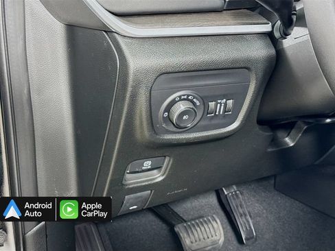 Used 2025 Jeep Grand Cherokee Limited w/ Black Appearance Package AWD/4WD image 10