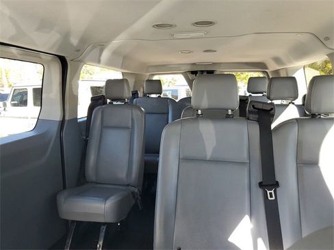 Used 2019 Ford Transit 150 XL image 17