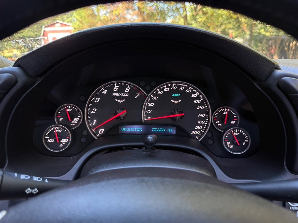 Used 2011 Chevrolet Corvette Grand Sport w/ Preferred Equipment Group RWD image 44