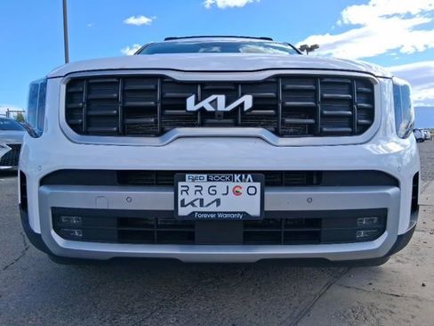 Used 2024 Kia Telluride SX Prestige w/ Towing Package AWD/4WD image 5