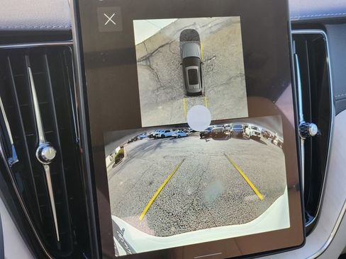 New 2026 Volvo XC60 T8 Ultra w/ Climate Package image 22