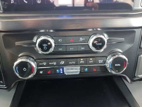 Used 2026 Ford F250 Lariat w/ Chrome Package AWD/4WD image 25