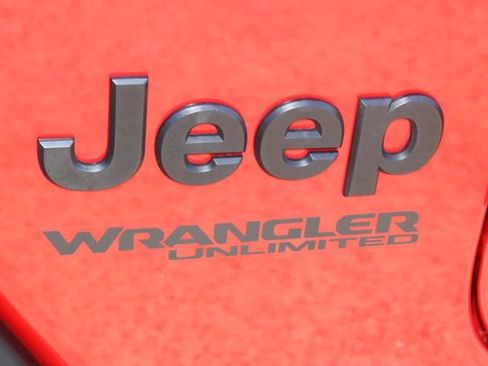 Used 2022 Jeep Wrangler Unlimited Sport AWD/4WD image 8