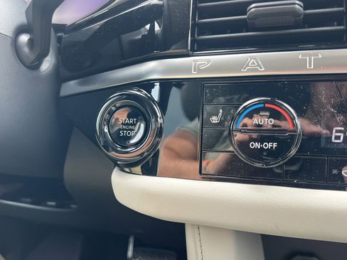 New 2026 Nissan Pathfinder SL AWD/4WD image 6